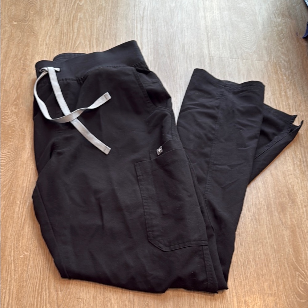 FIGS large tall scrub pants